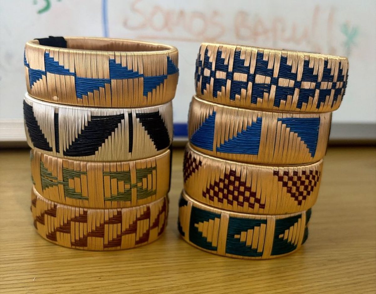 Wide cuffs in a range of colourways